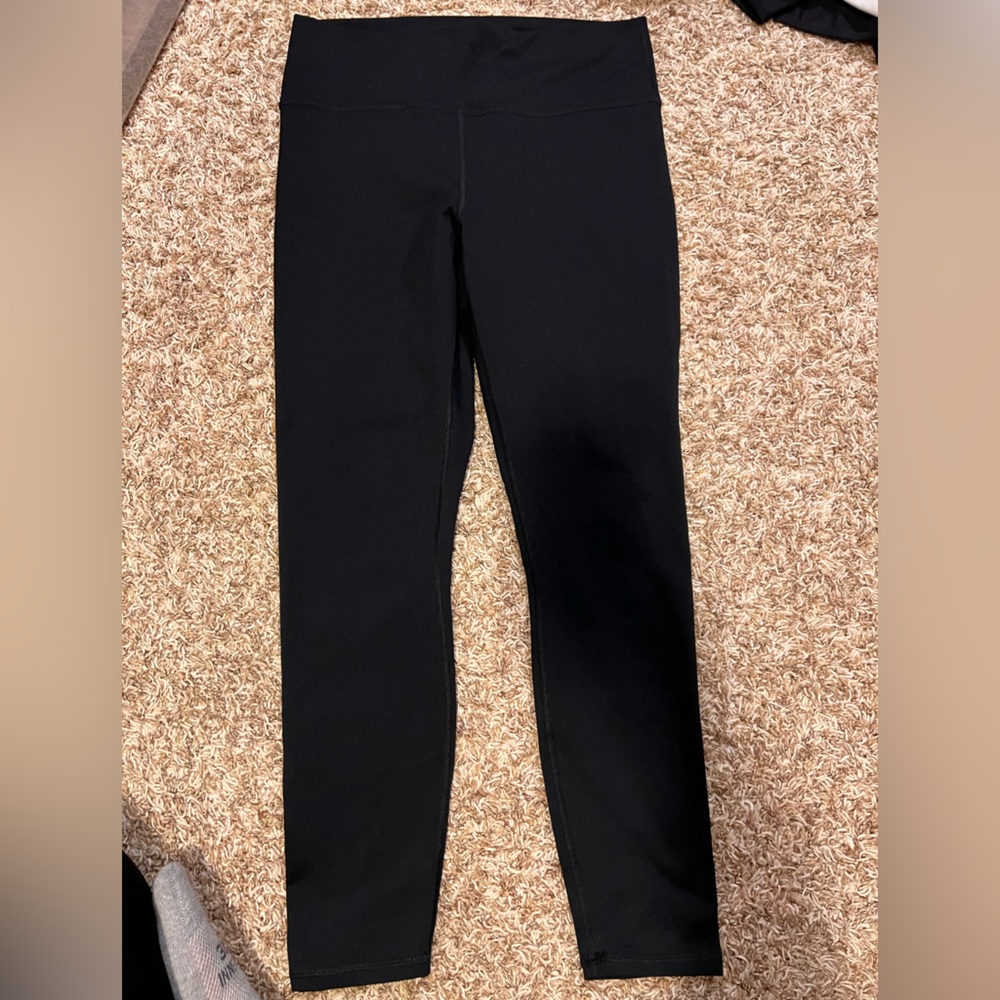 Fabletics bundle!! - Picture 14 of 16